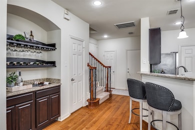 1720 Brookview Dr, Carrollton, TX 75007 - photo 3