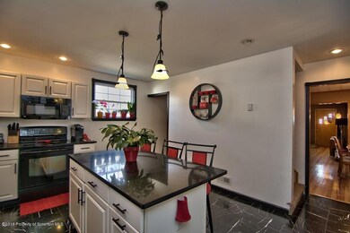 115 N Ridge St, Taylor, PA 18517 - photo 3