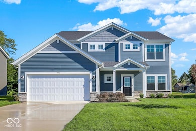 7072 Jackson Dr, Cumberland, IN 46229 - photo 2