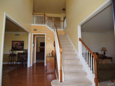 7163 Moonbeam Ln, Macungie, PA 18062 - photo 4