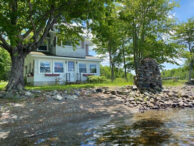 95 Orono Landing