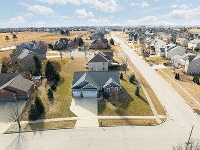 6 Fiddlestix Ct, Bloomington, IL 61705 - photo 2