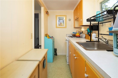 88 Old Post Rd unit 7, Westerly, RI 02891 - photo 6