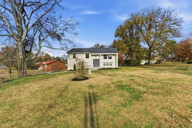 228 Lakeside Park Dr, Hendersonville, TN 37075 - photo 4