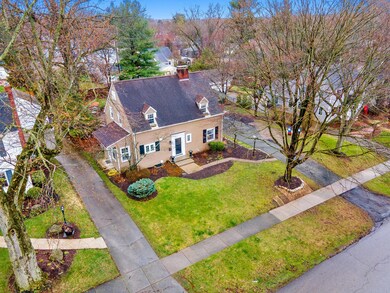 151 West Beaumont Road-10.jpg-FULL