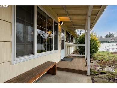 1137 NE 193rd Ave, Portland, OR 97230 - photo 2