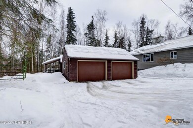 1475 sq ft garage