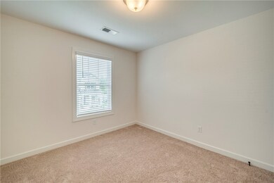 202 Nautique Ct unit 10, Anderson, SC 29625 - photo 7