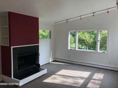 239 W Cook Ave, Anchorage, AK 99501 - photo 4