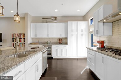 2004 Potomac Ave, Alexandria, VA 22301 - photo 7