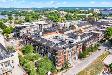 129_Walnut_St_Unit_440_0002