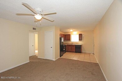 5224 Westchase Ct unit 3, Jacksonville, FL 32210 - photo 3