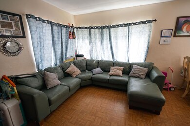 Side 1 Living Room