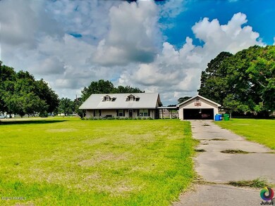 D536DD7F-96FE-4821-83CF-EDF8A92DDC8D