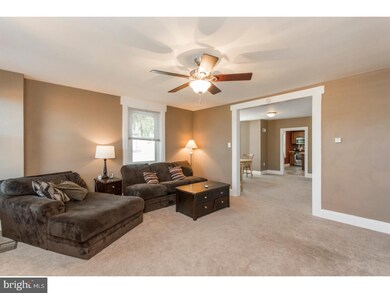 42 S Main St, Spring City, PA 19475 - photo 5