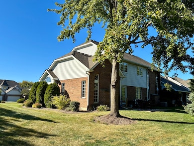 13733 Steeples Rd, Lemont, IL 60439 - photo 2