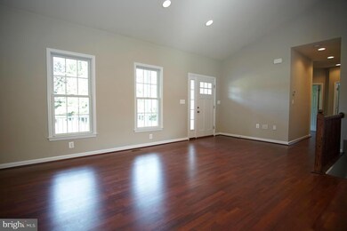 4464 Bartholow Rd, Sykesville, MD 21784 - photo 7