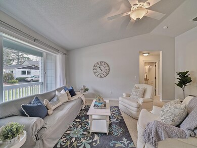 515 SE Neptune Ave, Lincoln City, OR 97367 - photo 5