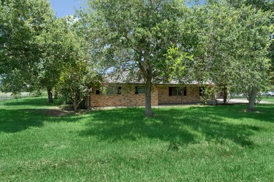 6307 Kamas Ln, Needville, TX 77461 - photo 4