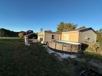 3675 County Rd 11, Junction City, OH 43748 - photo 2