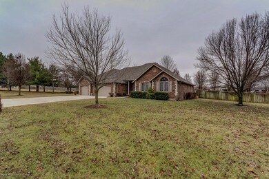 702 W Osage-2
