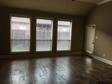 5123 5123 van Buren, Tyler, TX 75703 - photo 4