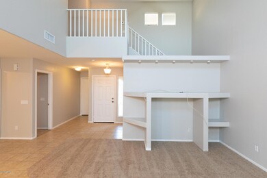 17755_w_calavar_Living_5