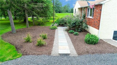 4075 Stump Rd, Doylestown, PA 18902 - photo 3