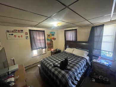 8 Bourne St, Worcester, MA 01606 - photo 5