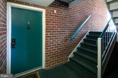 11814 Breton Ct unit 2C, Reston, VA 20191 - photo 3