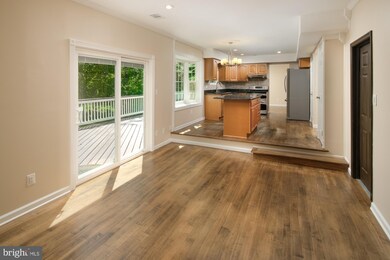 2301 Shawn Ct, Dunn Loring, VA 22027 - photo 5