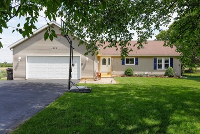 1075 Sir Knight Rd-102