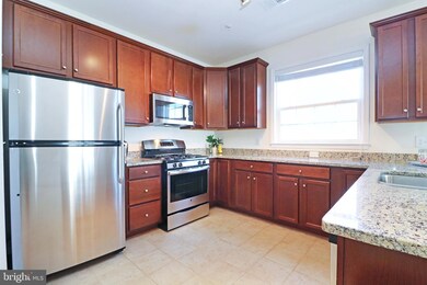 24620 Byrne Meadow Square unit 300, Aldie, VA 20105 - photo 3