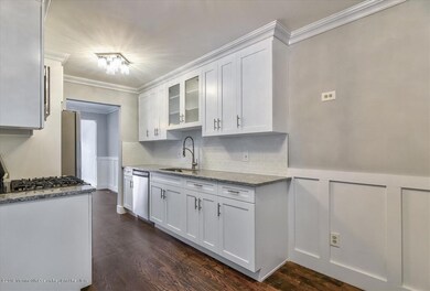 04-Kitchen