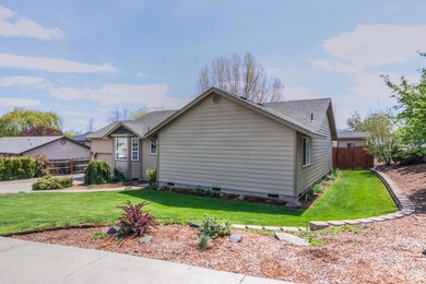 Volcano Cir SW 2868 (4 of 36)