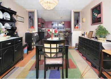 956 Wilbraham Rd, Springfield, MA 01109 - photo 5