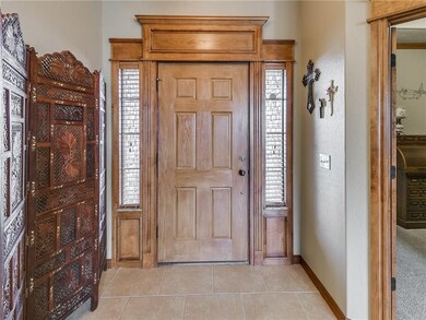 Foyer-Front door w/ side lights