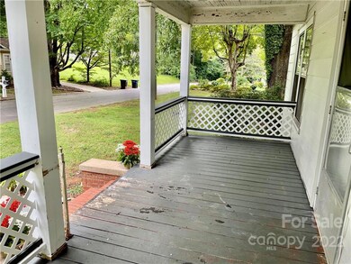 208 Feimster St, Statesville, NC 28677 - photo 6