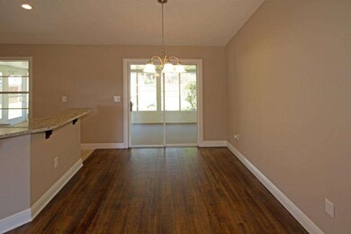 010_Dining Room