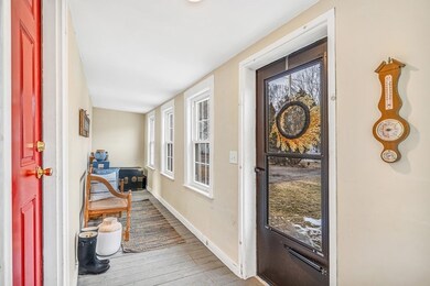 8 Canal St, Medway, MA 02053 - photo 4
