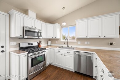 Kitchen 3