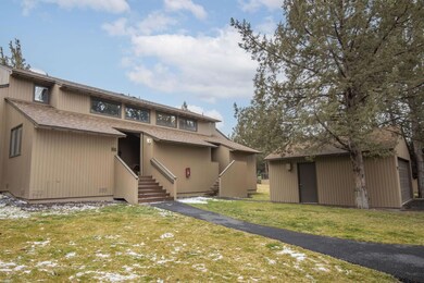 7020 Robin Ct, Redmond, OR 97756 - photo 2