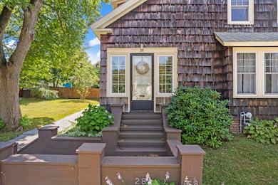 28 Holly St, Auburn, ME 04210 - photo 3