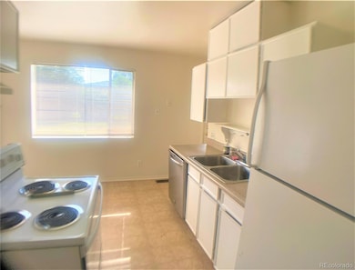 626 Evanston St, Aurora, CO 80011 - photo 5