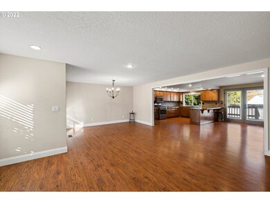 9670 SW Robbins Dr, Beaverton, OR 97008 - photo 2