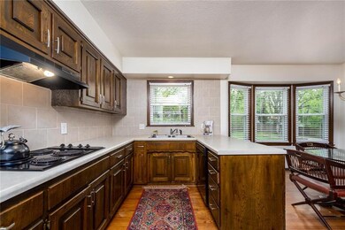 10514 W 70th Terrace, Shawnee, KS 66203 - photo 3