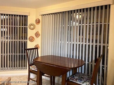 San Remo breakfast nook