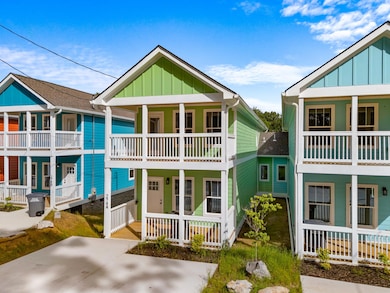 061-270WestMainStreet-ABC-Dandridge-TN-3