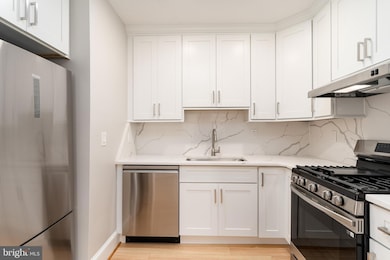 523 Constitution Ave NE unit 3, Washington, DC 20002 - photo 5