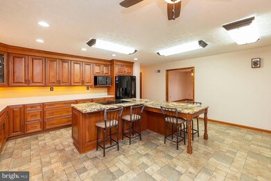 208 Mcguire Rd, Winchester, VA 22603 - photo 7